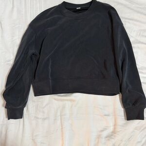 Lululemon crewneck